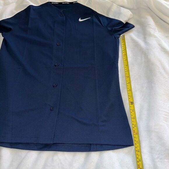 Nike Women’s Softball Training Shirt Navy White Full Button Down Medium NWT - Picture 9 of 9